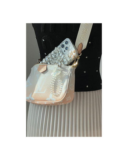 Crystal Bloom Case Pure Elegance Pure Sparkle.