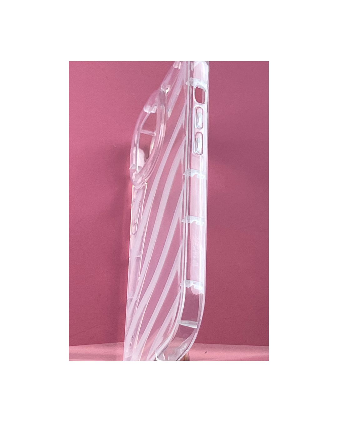 WaveShell  Die transparente Hülle mit Wasser-Glow-Effekt